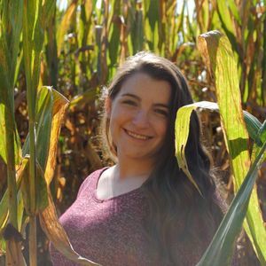 Meet your Posher, Nicole